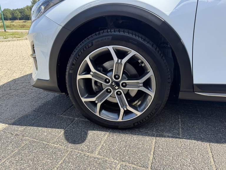 Kia Kia