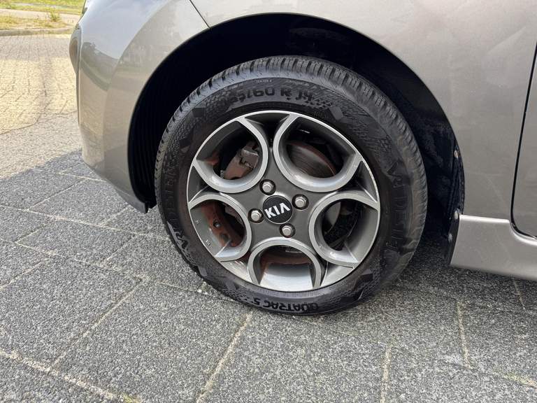 Kia Kia