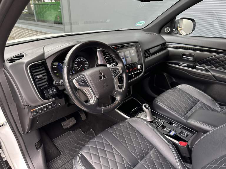 Mitsubishi Mitsubishi