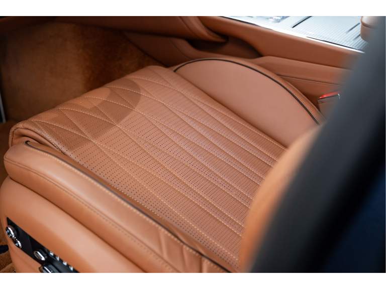 Bentley Bentley