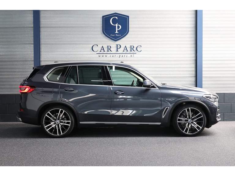 BMW BMW
