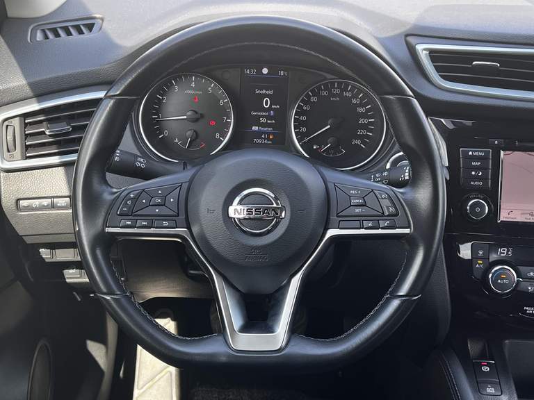 Nissan Nissan