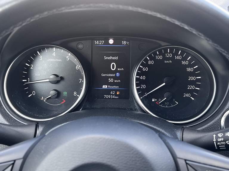 Nissan Nissan
