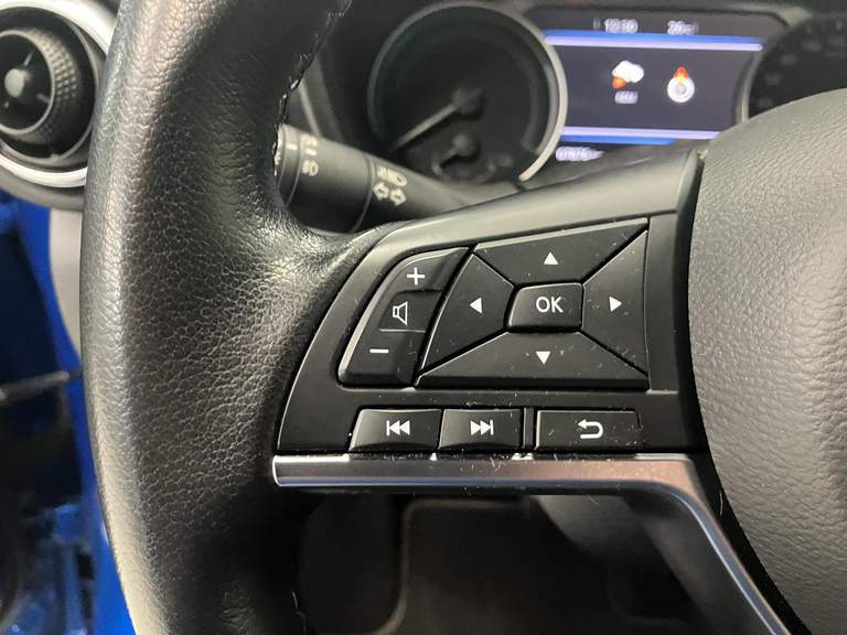 Nissan Nissan