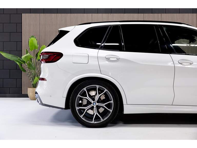 BMW BMW