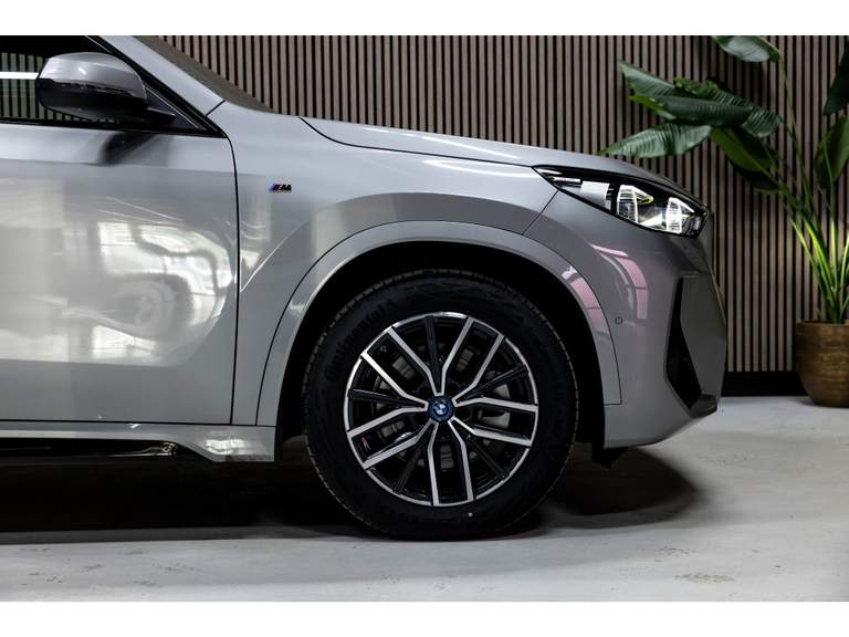 BMW BMW