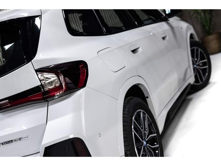 BMW BMW
