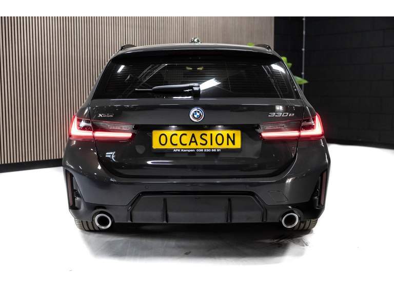 BMW BMW