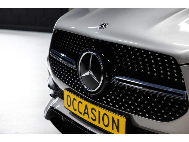 Mercedes-Benz Mercedes-Benz