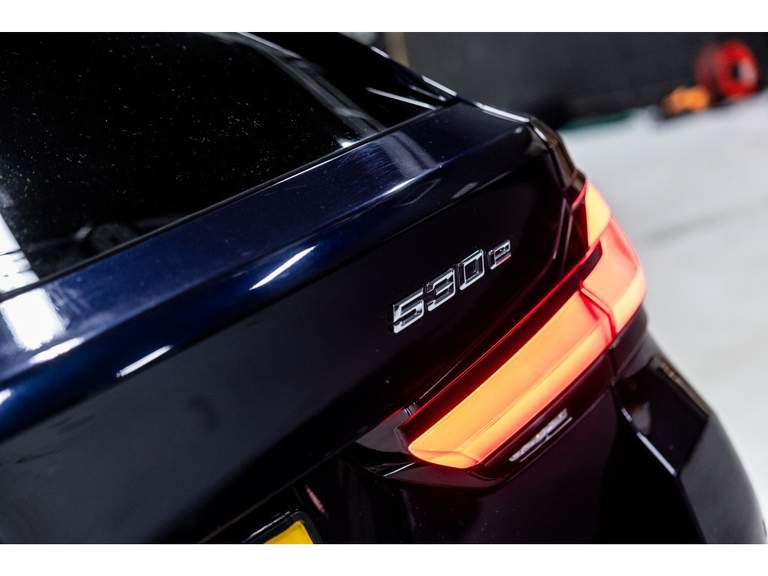 BMW BMW