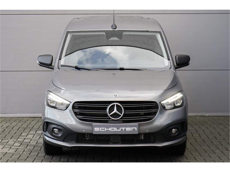 Mercedes-Benz Mercedes-Benz