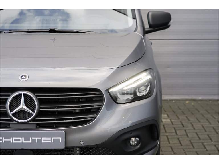 Mercedes-Benz Mercedes-Benz