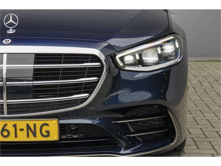 Mercedes-Benz Mercedes-Benz