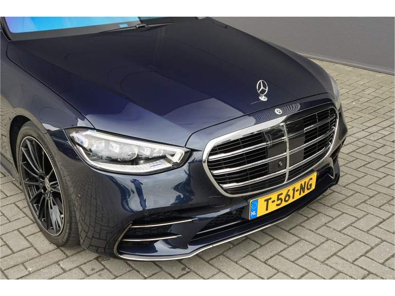Mercedes-Benz Mercedes-Benz