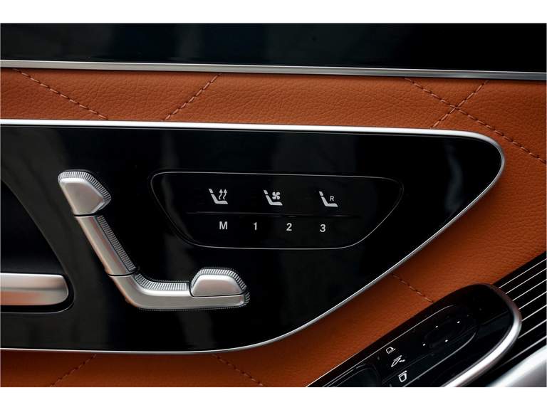 Mercedes-Benz Mercedes-Benz