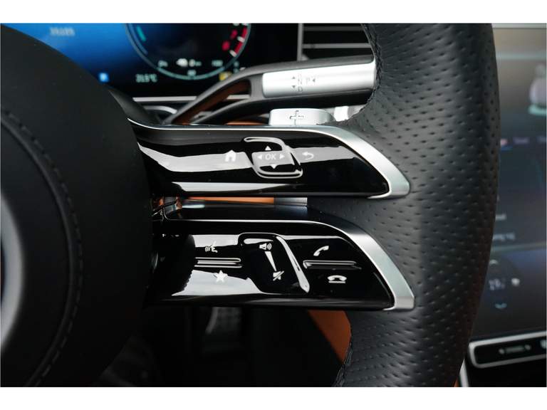 Mercedes-Benz Mercedes-Benz