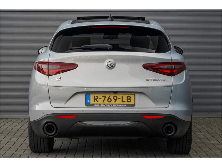 Alfa Romeo Alfa Romeo