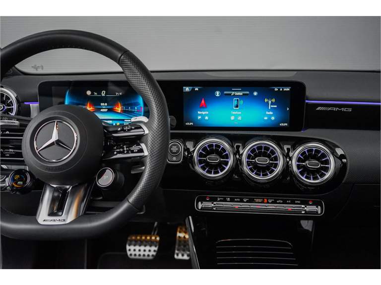 Mercedes-Benz Mercedes-Benz