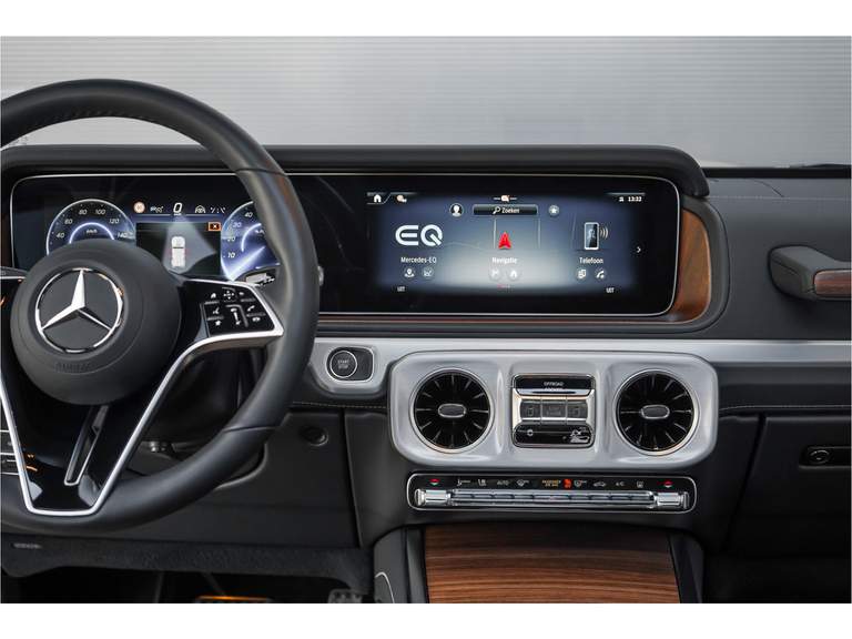 Mercedes-Benz Mercedes-Benz