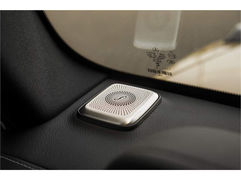 Mercedes-Benz Mercedes-Benz