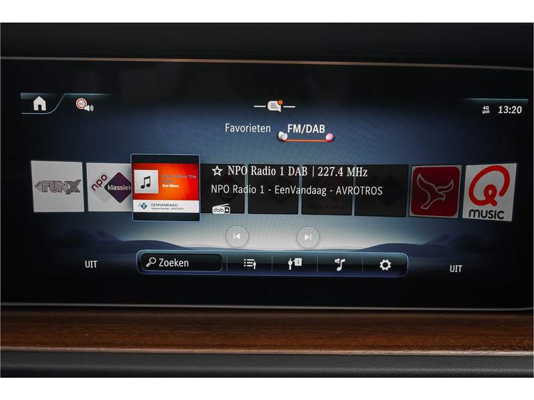 Mercedes-Benz Mercedes-Benz