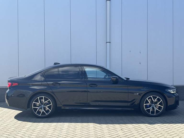 BMW BMW