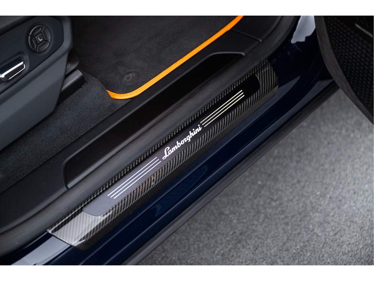 Lamborghini Lamborghini