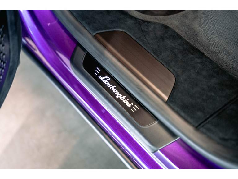 Lamborghini Lamborghini