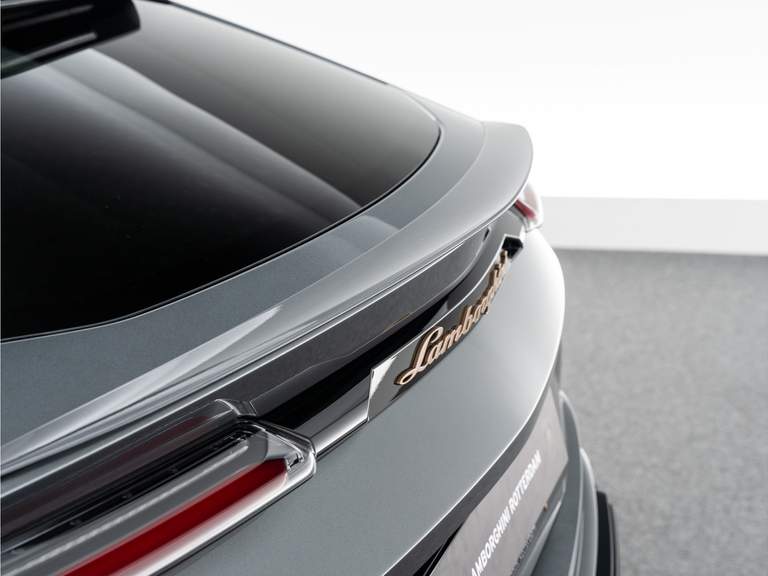 Lamborghini Lamborghini