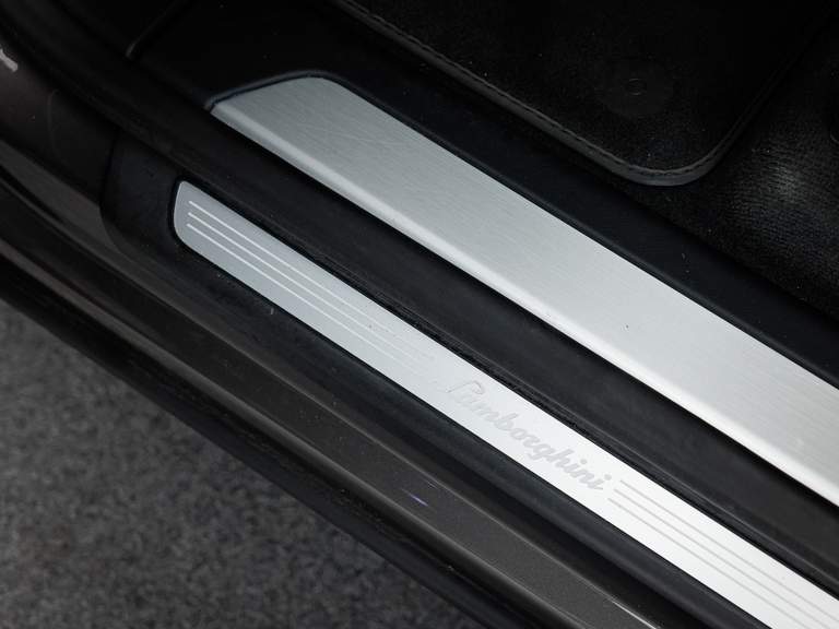 Lamborghini Lamborghini