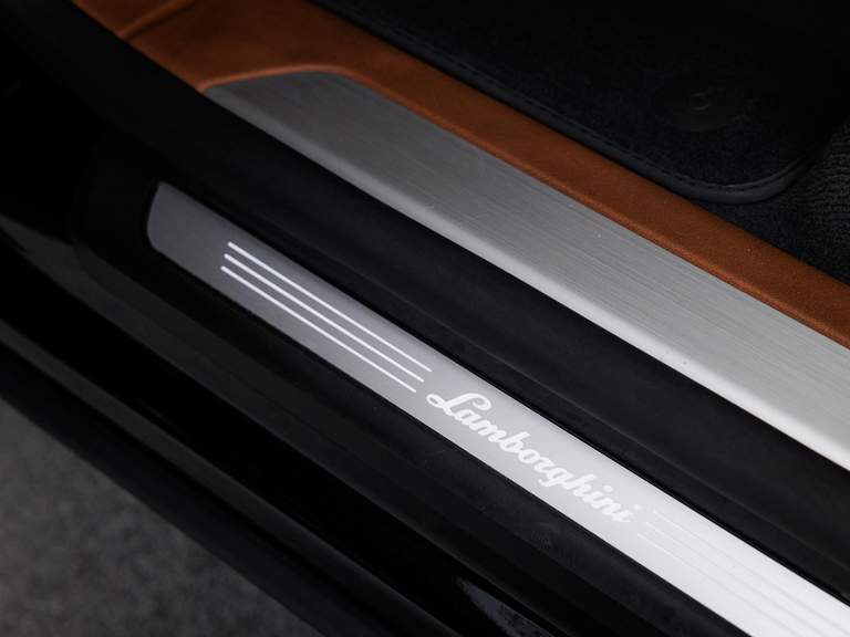 Lamborghini Lamborghini