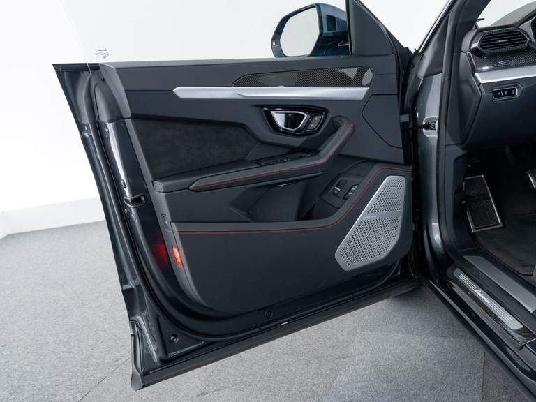 Lamborghini Lamborghini