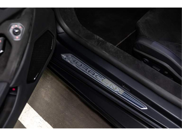 Lamborghini Lamborghini