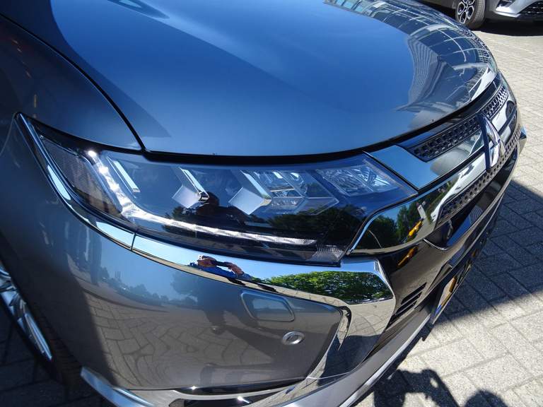 Mitsubishi Mitsubishi