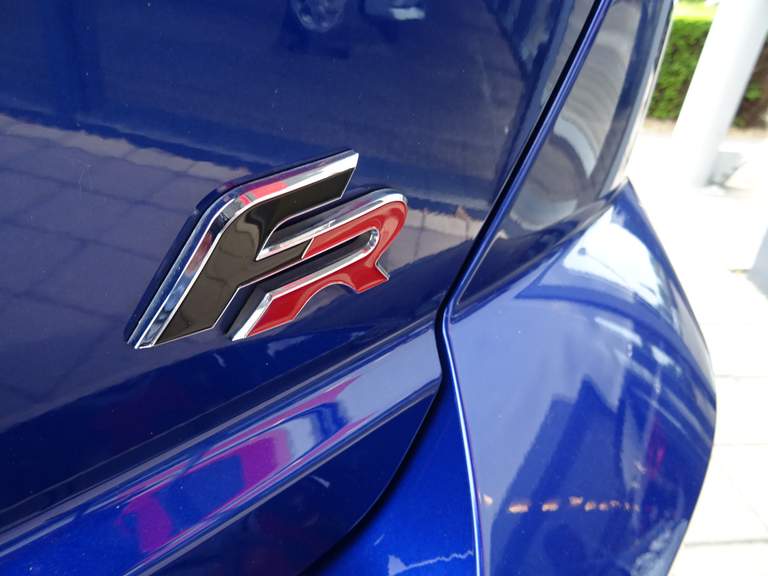 SEAT SEAT