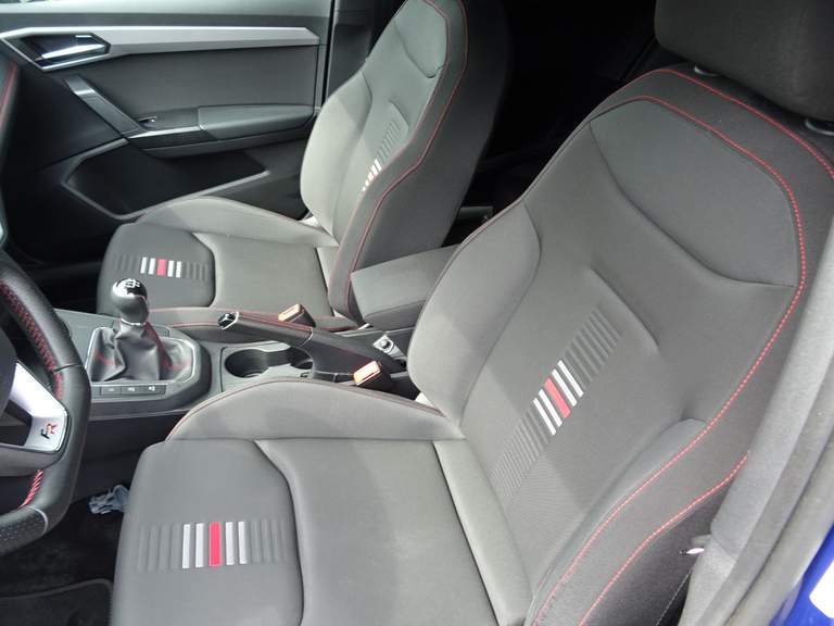 SEAT SEAT