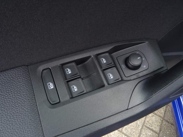 SEAT SEAT