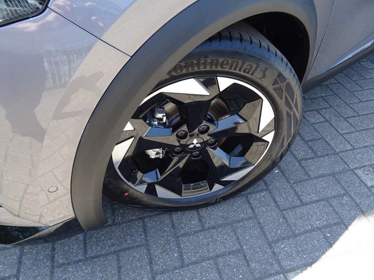 Mitsubishi Mitsubishi