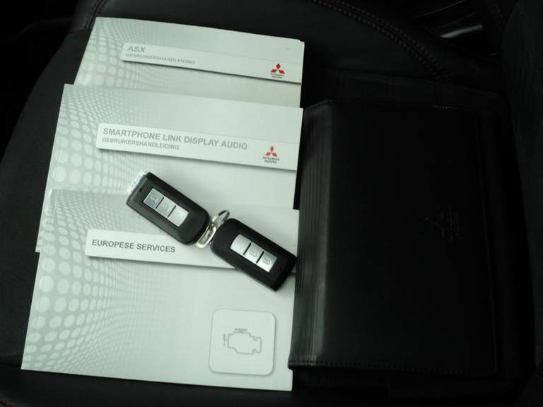 Mitsubishi Mitsubishi