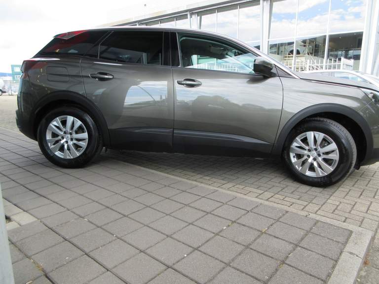 Peugeot