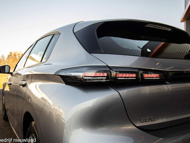 Peugeot