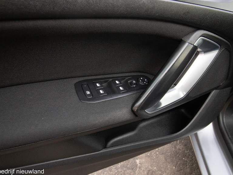 Peugeot Peugeot
