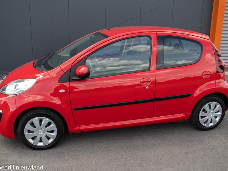 Peugeot