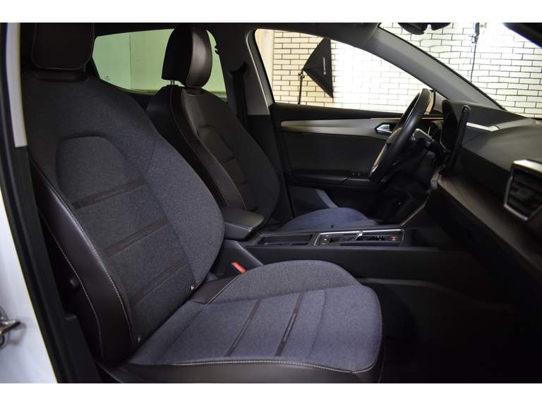 SEAT SEAT