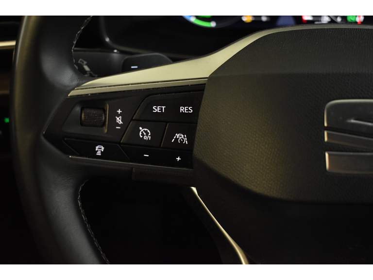 SEAT SEAT