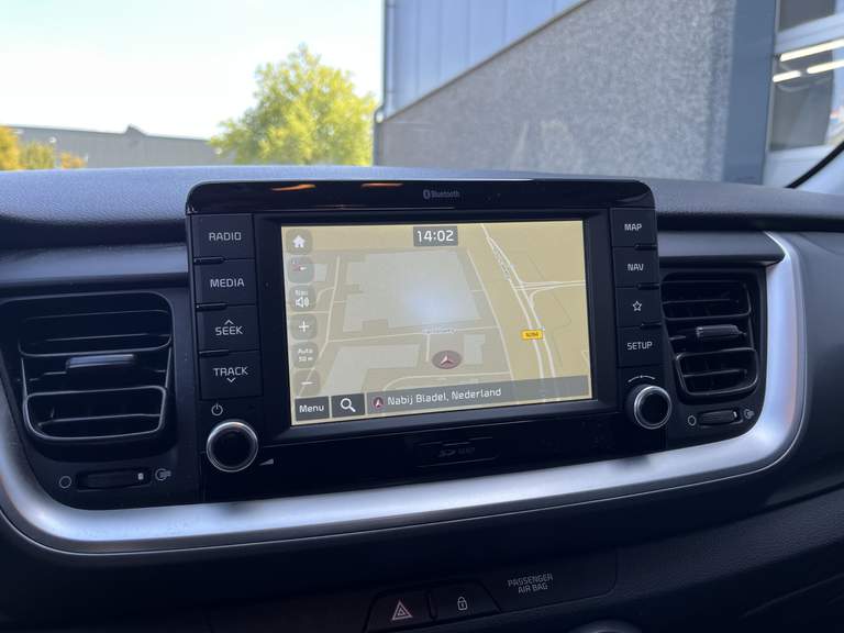 Kia