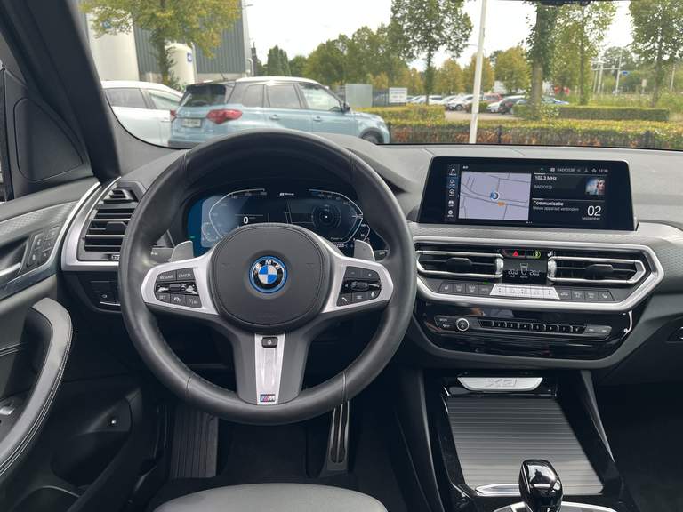 BMW BMW