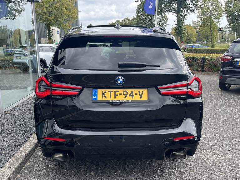 BMW BMW