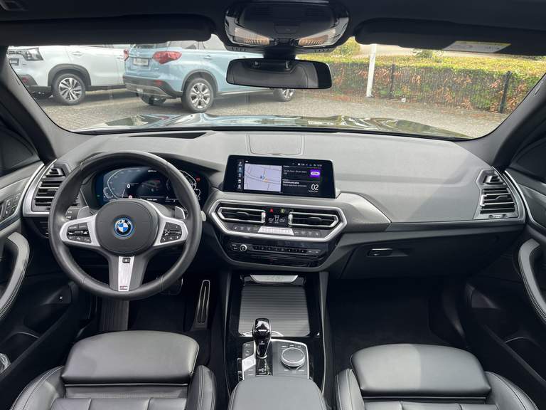 BMW BMW