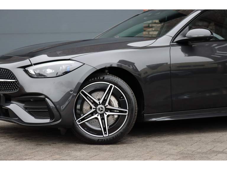 Mercedes-Benz Mercedes-Benz
